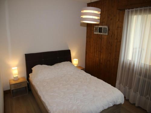 Apartment in Veysonnaz with ski room