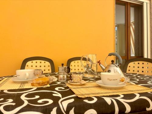 Φαγητό σε αυτό το διαμέρισμα ή κάπου εκεί κοντά