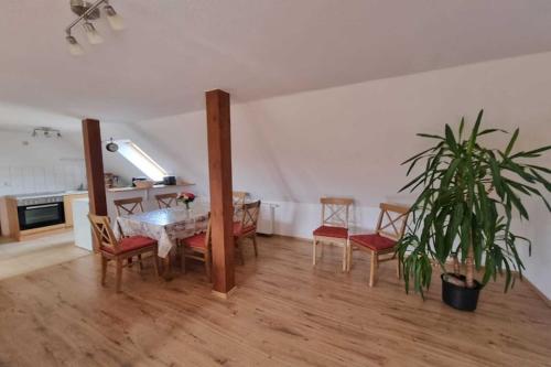 Ruang duduk di Beautiful Apartment in Robertsdorf with Garden