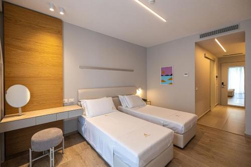 Gallery image of Navy Hotel in Vlorë