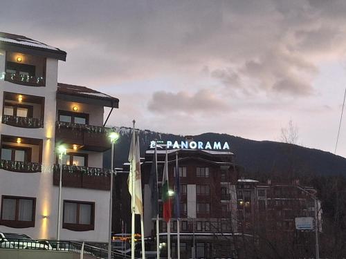 En generel udsigt til bjerge eller udsigt til bjerge taget fra hotellet