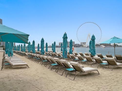 FIRST CLASS 1BR Stylish Beachfront Escape