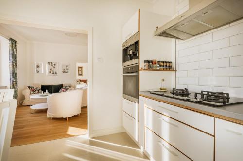 4SONS UMAG Sea View 2BR Apartment in Town center !NEW!