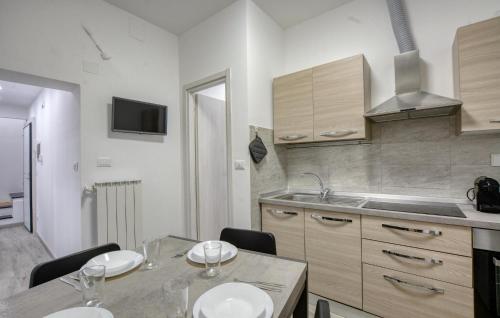 Kuchyň nebo kuchyňský kout v ubytování La Luce Sul Molo