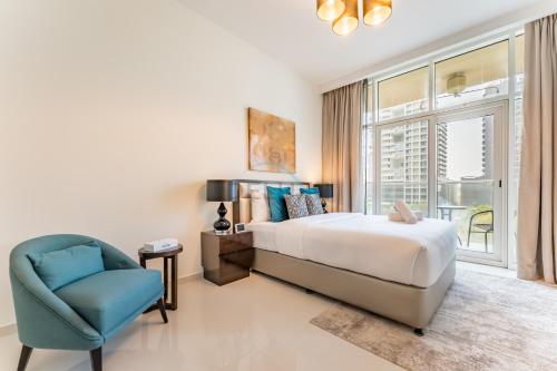Furnished Studio Near Circle Mall, Close to Parks, Jogging Tracks, Bus Stops And Grocery Stores - Damac Ghalia, JVC by Deluxe Holiday Homes