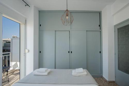 Mandilara Minimal Apartment