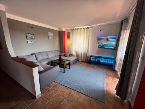 Apartment M