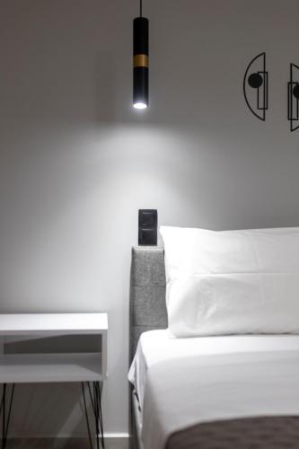 V&V Suite B2