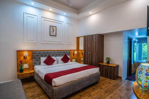 Postel nebo postele na pokoji v ubytování Alaya Stays Impreza Luxury Stays