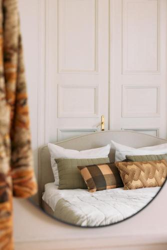 Posezení v ubytování Privates Zimmer in Villa mit Blick auf die Elbe