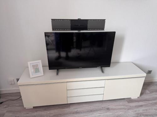 La vallée tesisinde bir televizyon ve/veya eğlence merkezi