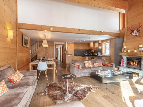 Appartement lumineux et spacieux à Val-d'Isère avec cheminée et prestations de luxe