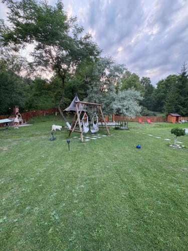 Herní místnost nebo prostor pro děti v ubytování Kira's fairy-tale cottage