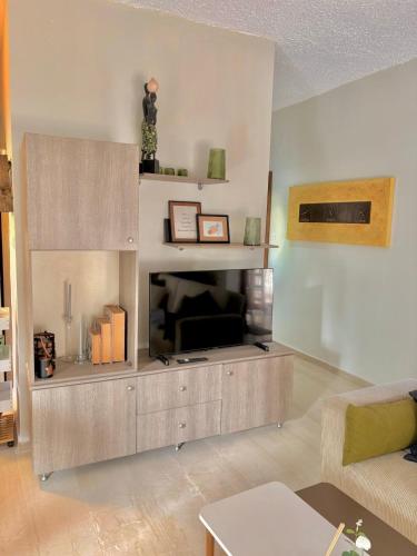 Summer sanctuary -180m from the sea in the center