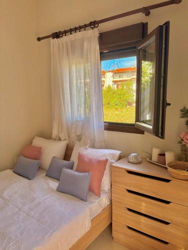 Summer sanctuary -180m from the sea in the center