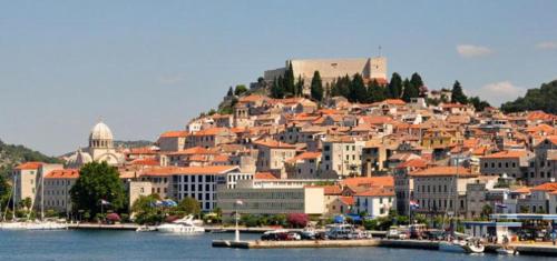 Afbeelding uit fotogalerij van Blue Holidays Apartment in Šibenik