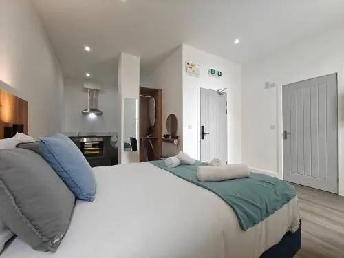 10 Chic studio Apartments in Birmingham city centre photo 75