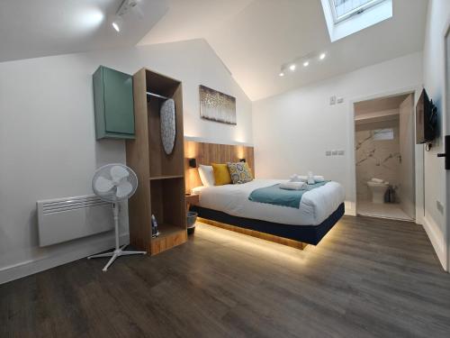 10 Chic studio Apartments in Birmingham city centre photo 93
