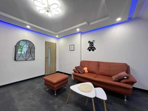 Ruang duduk di Tiffany apartment