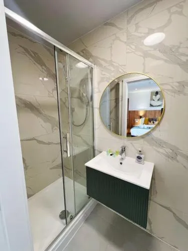 10 Chic studio Apartments in Birmingham city centre photo 56