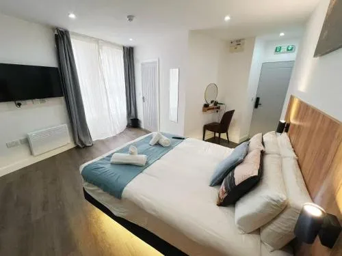 10 Chic studio Apartments in Birmingham city centre photo 62