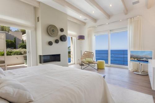 Stunning 6 Bedroom Villa in Andratx, 1014 photo 2
