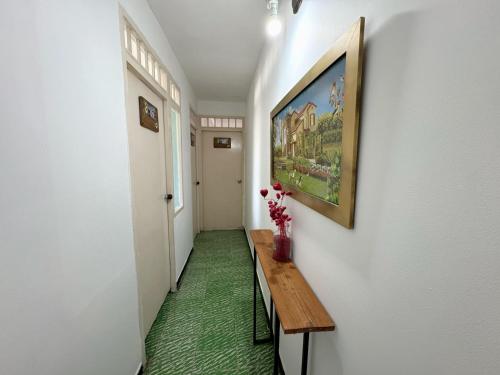 ネイバにあるHotel Casa Opiaの廊下