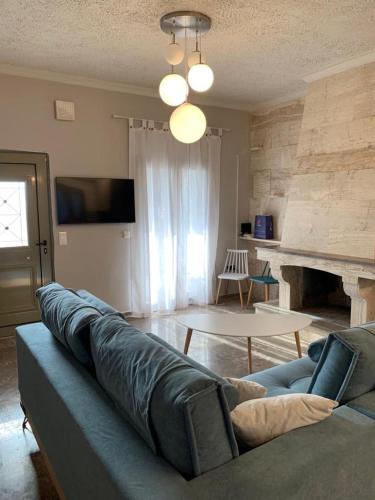 Blue Olive House & Studio