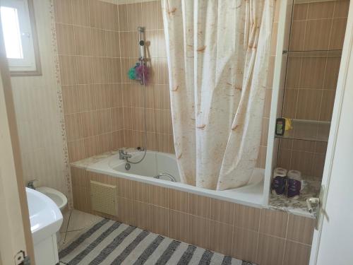 Bilik mandi di Maison Rejiche Mahdia