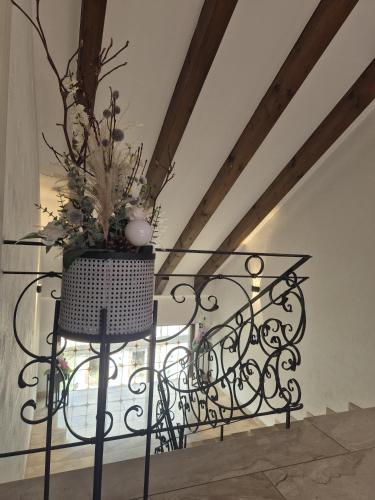 Φωτογραφία από το άλμπουμ του Gästehaus Flora House of Romance σε Hohberg