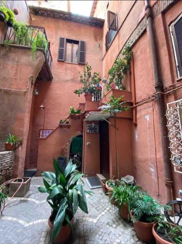 Arco acetari-Il medio evo nel cuore di roma