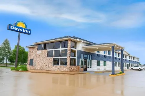 Days Inn by Wyndham Morton in North Peoria