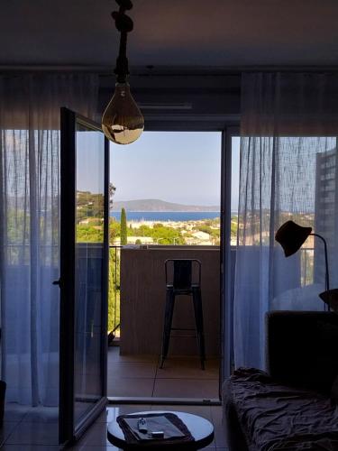 Le CosY Appart 43M2 Clim Vue Mer Golfe de Saint Tropez