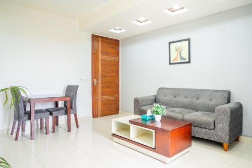 Gallery image of Housr 84 Kondapur Hyderabad Near Botanical Garden in Hyderabad