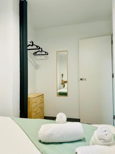Mediterranean Flat next to the Historic Center