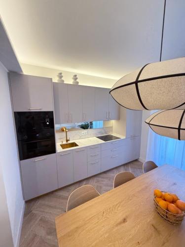 Minica Home Gold