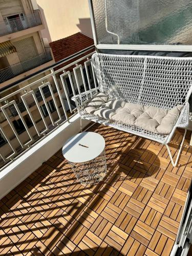 Elegant escape in Antibes - walk to beach and Old Town