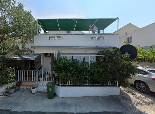 Apartments with parking space Korcula - 24457