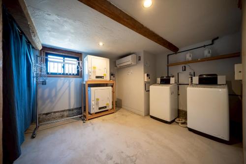 Una cocina o zona de cocina en ta bi to〈旅人〉
