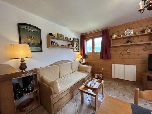 Appartement cosy 3 pièces, 2 chambres, Méribel Village, proche commerces