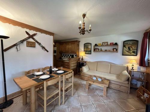 Appartement cosy 3 pièces, 2 chambres, Méribel Village, proche commerces