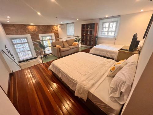 Cama o camas de una habitación en Luxury Oasis in the Old Town of Panama