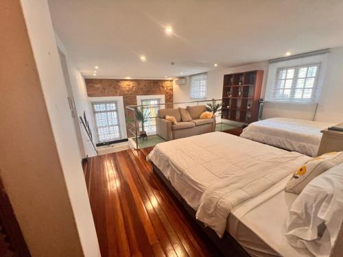 Cama o camas de una habitación en Luxury Oasis in the Old Town of Panama