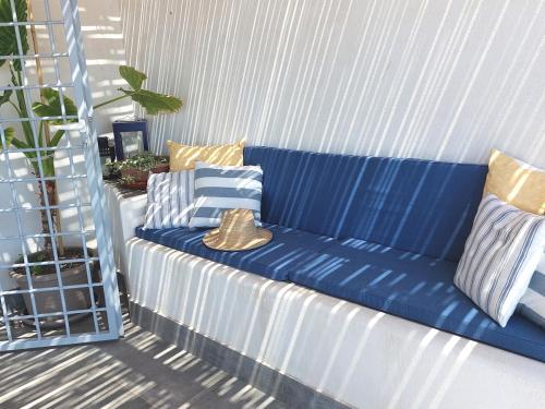 Χώρος καθιστικού στο Casa Palombara - Healiday in Torre Salsa