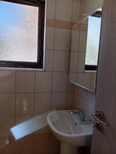Ένα μπάνιο στο Mountain View Home Asprogerakata