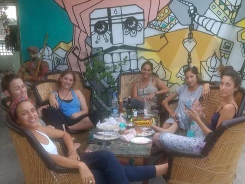 Clientes alojados en Hotel Nirvana rooftop