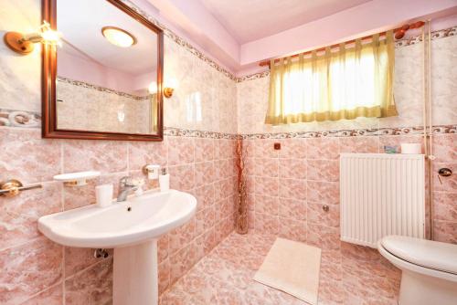 Koupelna v ubytování Apartments Cvek