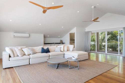 Χώρος καθιστικού στο The Headland-premier Queenscliff Beachview Abode