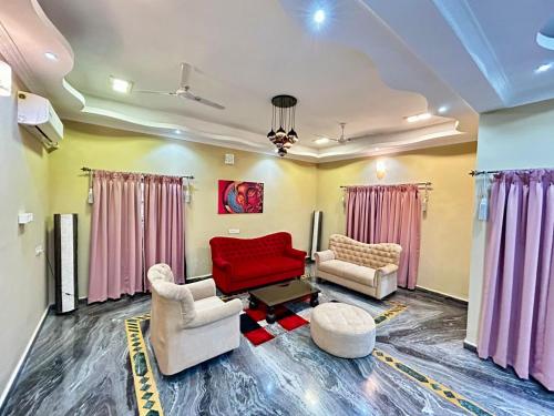 Χώρος καθιστικού στο Luxury 4BHK Villa with Private Swimming Pool Near Calangute and Baga