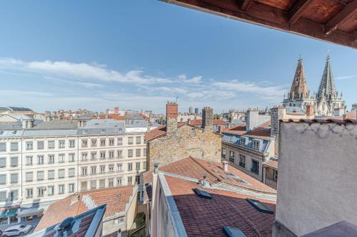 Charming duplex with panoramic view of Cordeliers